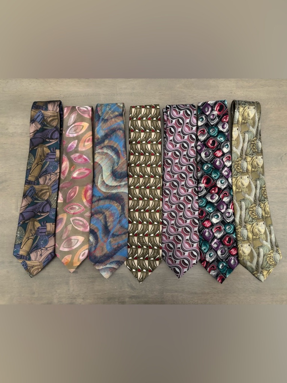 Assorted Men's Patterned Ties Silk (5) and Polyester (2)